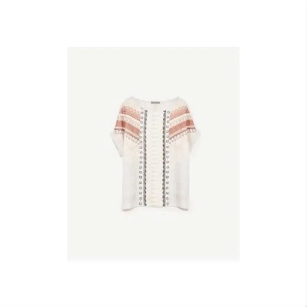 ✨ZARA PRINTED T-SHIRT✨ - Picture 5 of 6